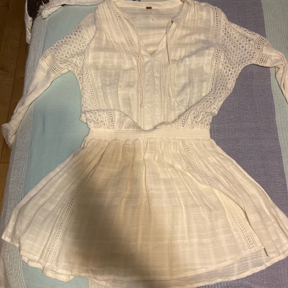 Brand new pure white free people dress!🧡